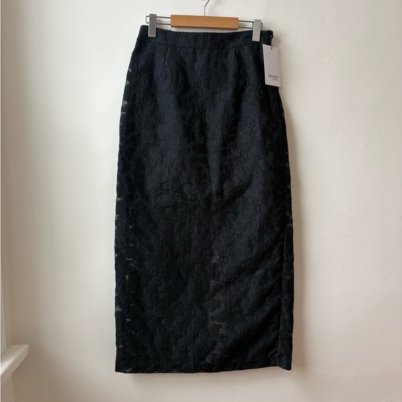 NWT Selected Femme Lace Maxi Skirt - Picture 5 of 14